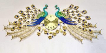 Đồng hồ đôi chim công đạt biểu cho tình yêu hạnh phúc mỹ mãn