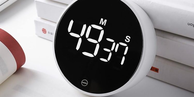 Đồng hồ đếm ngược có những ứng dụng gì trong công việc?