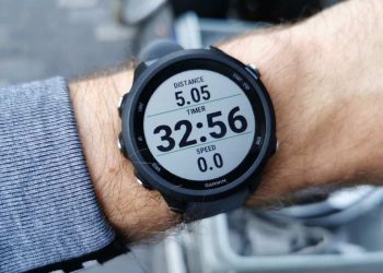 Mua đồng hồ online cần chú ý điều gì để tránh hàng giả?