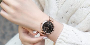 Web bán đồng hồ online uy tín mà bạn nên tham khảo qua