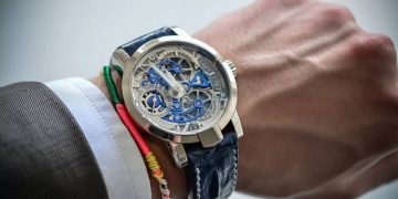 Đánh giá đồng hồ cơ: Ưu điểm, nhược điểm, tính năng