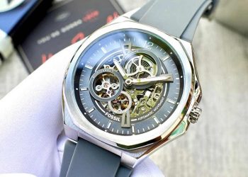 Lưu ý khi dùng đồng hồ cơ để tăng độ bền theo thời gian